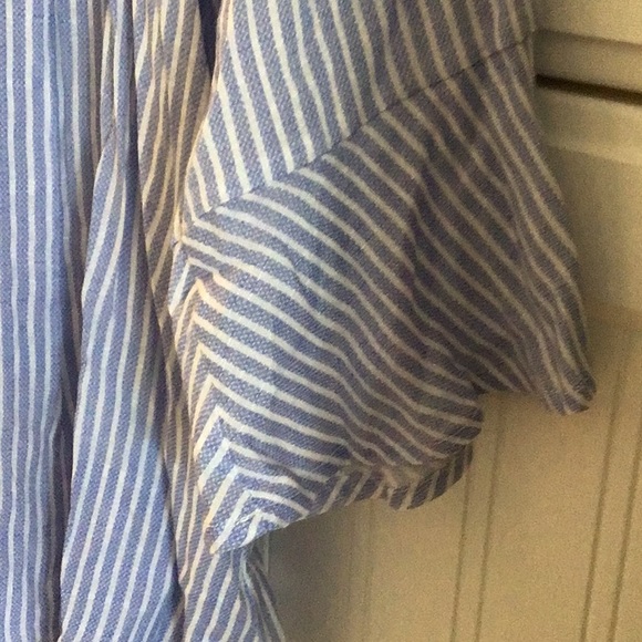 NWT Fred David blue/ white stipe “ticking” blouse. Super soft! - Picture 4 of 7